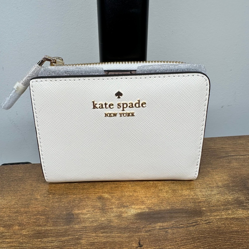 NEW Kate Spade Madison Small Bifold Wallet Meringue White Saffiano Leather KH615
